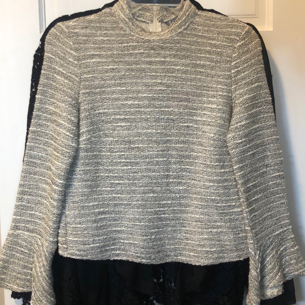 Zara bell sleeve top✨